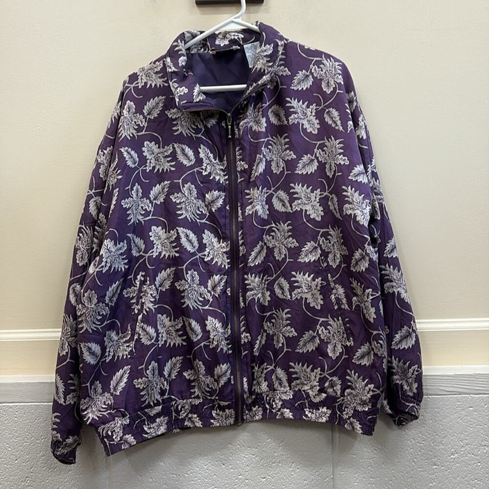 EVR vintage women’s XL Purple Floral Silk Jacket
